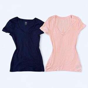 Old Navy Fitted Navy V-Neck T-Shirt